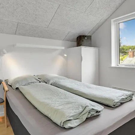 Vakantiehuis 3 Bedroom Beautiful In