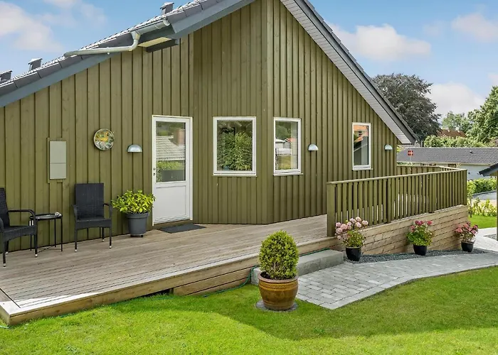 Σπίτι διακοπών 3 Bedroom Beautiful In *